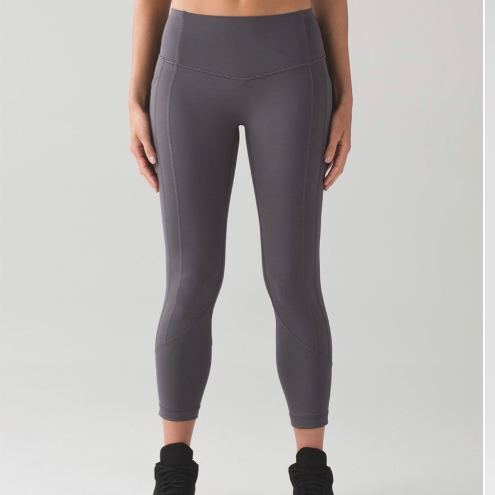 Lululemon All The Right Places - Good Used Condition - Size 6